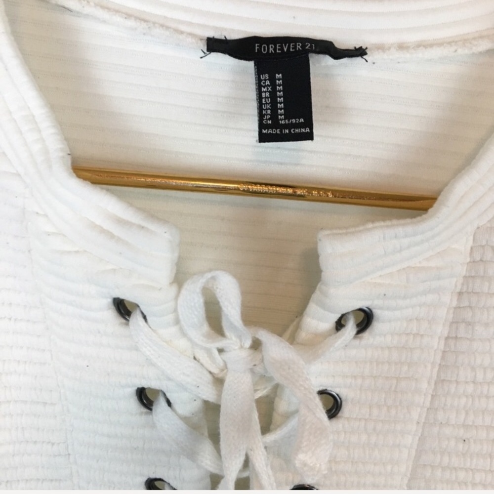 ✨5 FOR $25✨   Forever 21 White Lace Up Sweatshirt - Picture 3 of 7